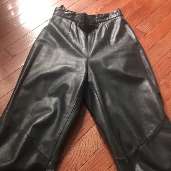 Danier Leather High Waisted Trousers - Picture 17 of 17